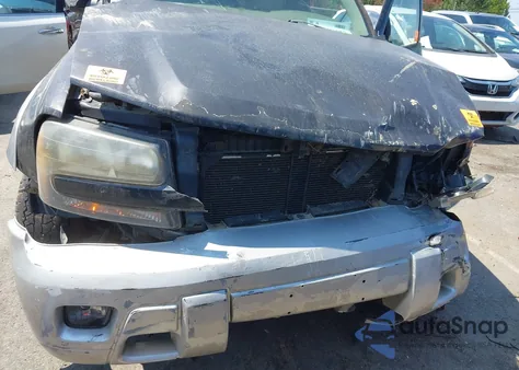 2005 Chevrolet Trailblazer Lt z USA, uszkodzony, nr VIN 1GNDT13S652325752